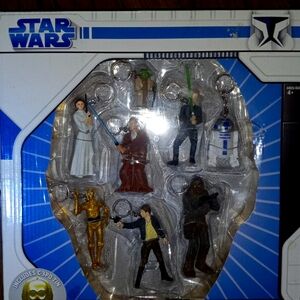 STAR WARS ORIGINAL CHARACTERS DETAILED KEY CHAINS NEW WITH MASK